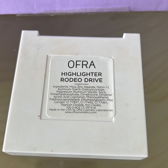 OFRA Highlighter in Rodeo Drive - Picture 2 of 4